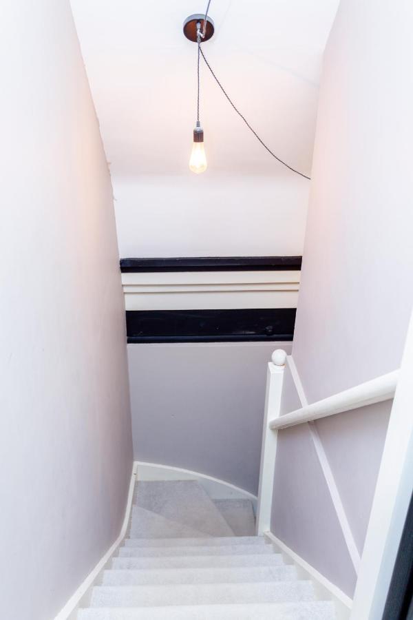 1 The Old Schoolhouse For 5+Cot; Hot Tub, Parking, Pets Villa Whitstable Ngoại thất bức ảnh
